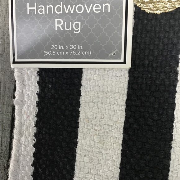 Handwoven Rug - Picture 2 of 2